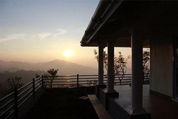 Farview Mountain Resort Villas Утакаманд Экстерьер фото